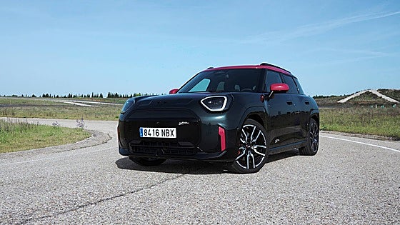 Probamos el Mini Aceman John Cooper Works: adrenalina eléctrica