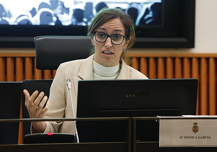 Mónica García y Emilio Delgado chocan por las primarias de Más Madrid