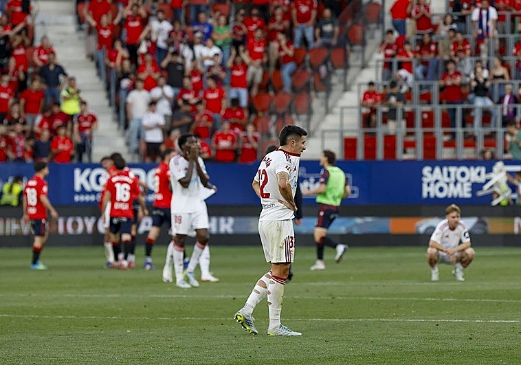 El Sevilla mira al vacío: Nervión tiembla ante un descenso impensable