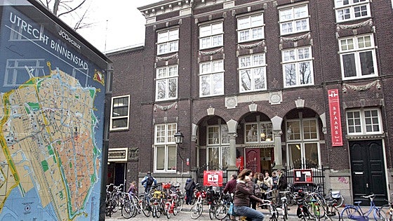Un tribunal de La Haya ordena el embargo de la sede del Instituto Cervantes en Países Bajos