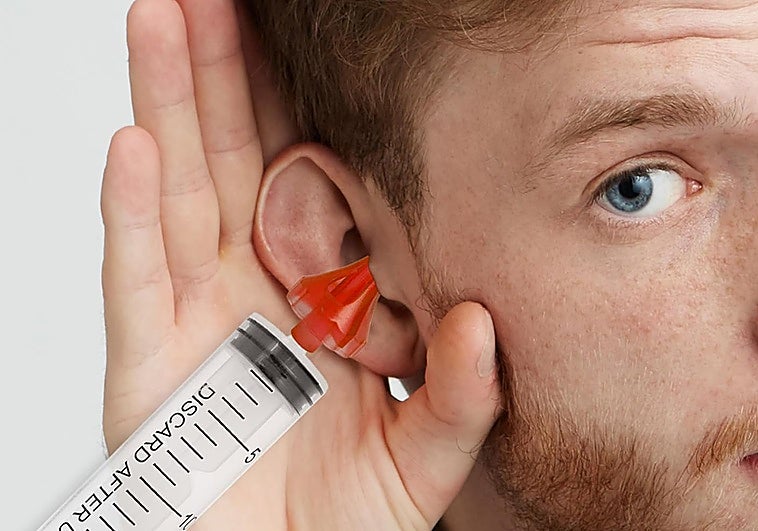 Di adiós a la cera y a los molestos tapones con estos limpiadores de oídos reutilizables