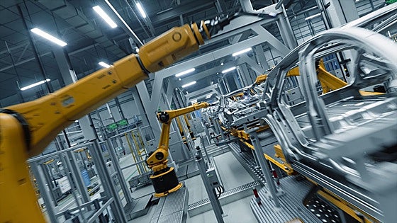 El coche híbrido salva las cuentas de la industria automotriz