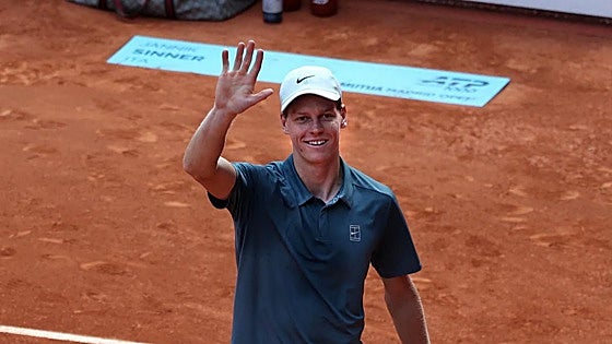Sinner arrolla a Fils y jugará su primera final en Madrid
