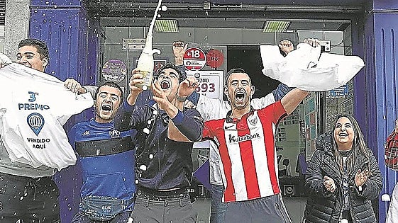 La Ertzaintza recibe 17 denuncias por el impago de la Lotería de Navidad de un club de rugby de Vizcaya