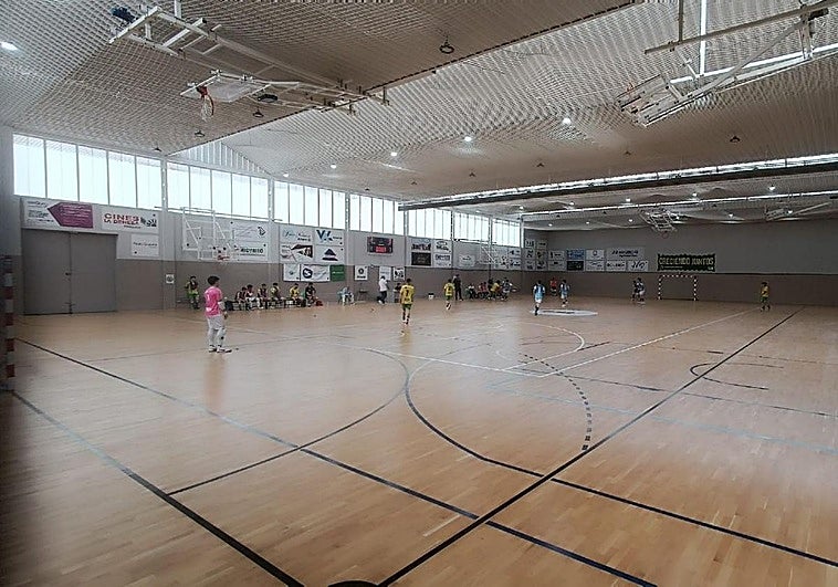 Un árbitro de fútbol sala sufre fractura de nariz y pómulo tras ser agredido por un jugador en Ciudad Real