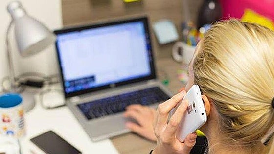 El Supremo reconoce como accidente laboral la muerte por infarto de una teletrabajadora en su domicilio