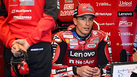 Honda manda en Le Mans y Marc Márquez se mete en un lío