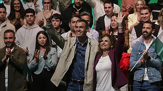 Pedro Sánchez azuza a los suyos: «Hay partido hasta el minuto 90, vamos a sudar la camiseta»