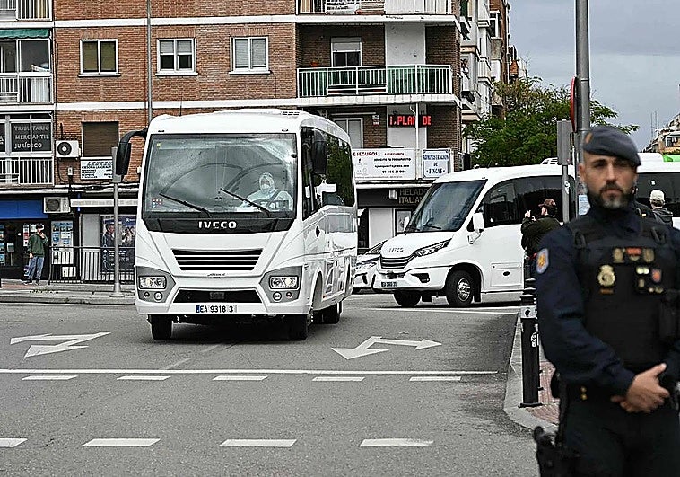Cuarentenas en casa y hospitales para infectados, la distinta respuesta mundial