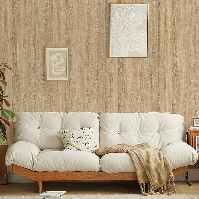 Decora tus paredes y muebles con estos papeles pintados que son muy fáciles de colocar