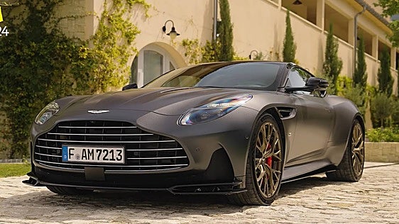 Aston Martin DB12 S: un GT de 700 CV para sentirte como 007
