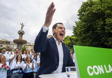 Juanma Morreno, en un acto de campaña en Granada.