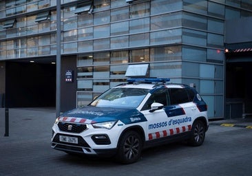 Detenidos tres policías canadienses por una agresión sexual a una prostituta en un taxi en Barcelona