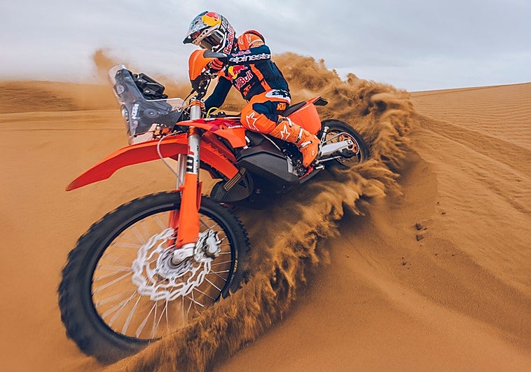 KTM imprime el ADN del Dakar en sus últimas tres novedades