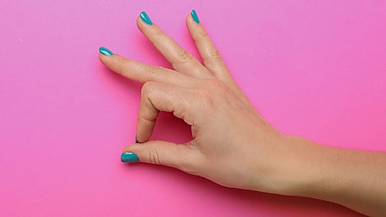 Esta es la única manera segura de hacerse la manicura
