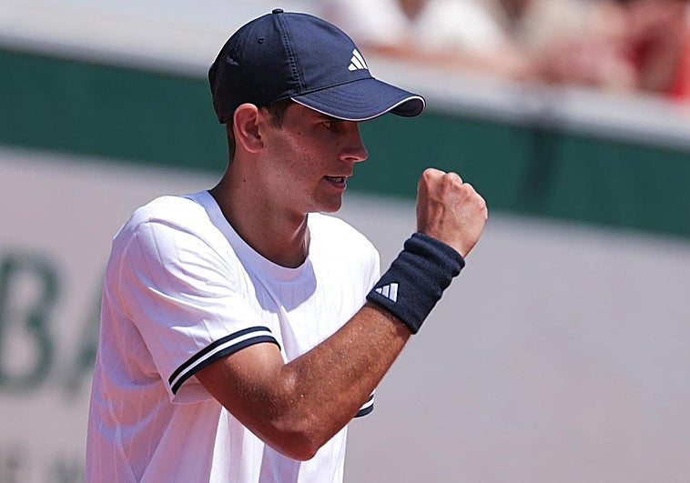 Jódar saborea su primera victoria en Roland Garros