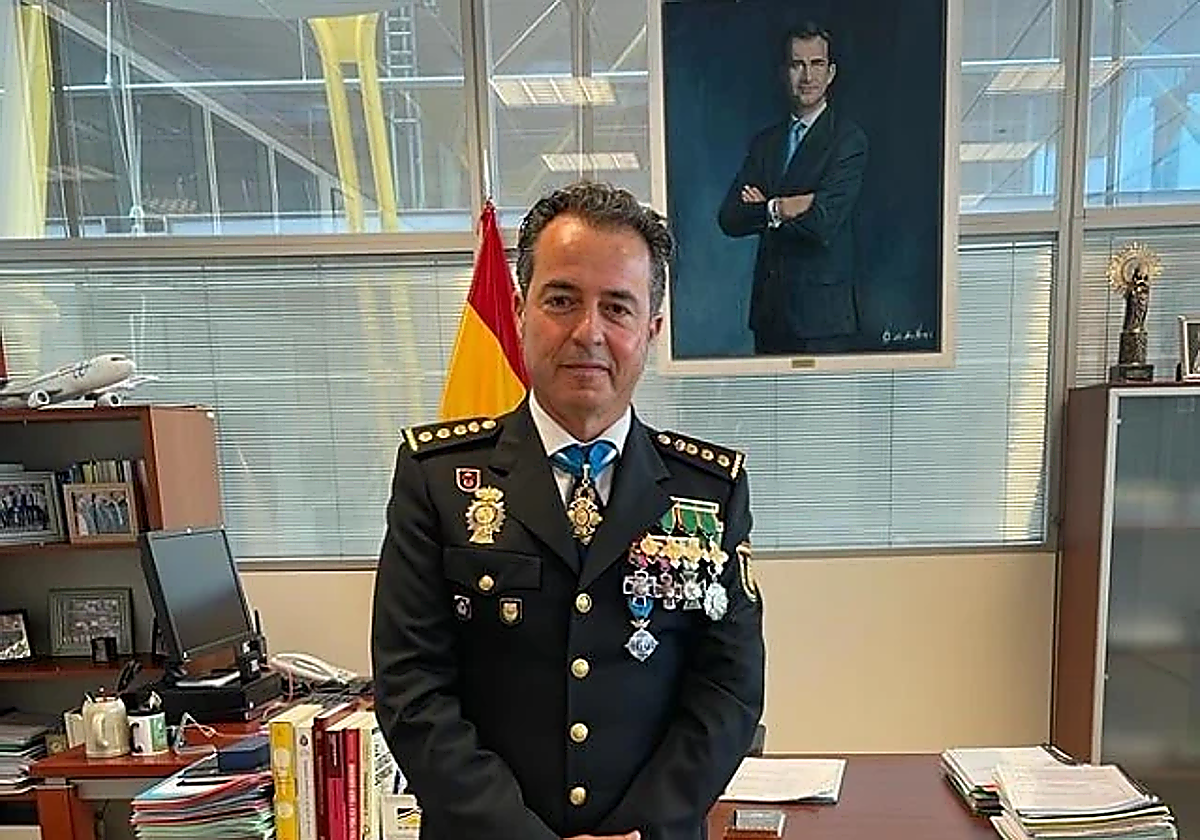Anticorrupción abrió en diciembre una investigación al comisario del Delcygate por «regalos» y una posible mordida de 7.000 euros de la trama