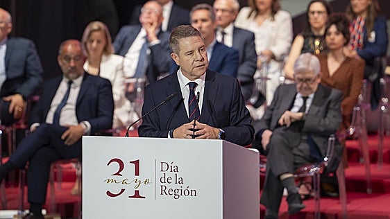 Page reivindica las instituciones frente a la crispación: «La verdad no admite muros»