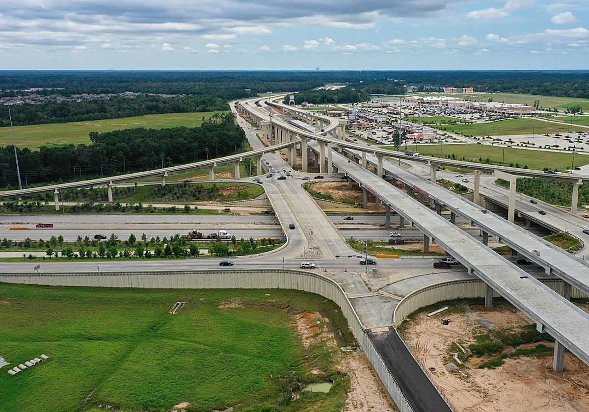 Las autovías del siglo XXI se diseñan en suelo español pero se construyen en otros continentes
