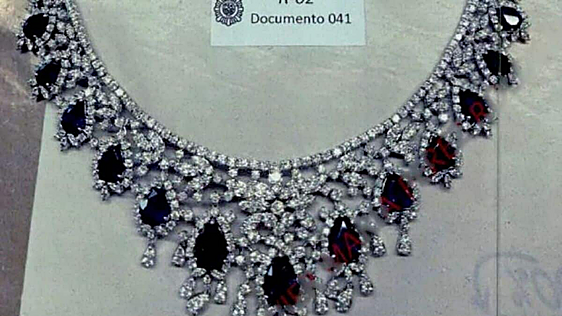 El juez ordena al diamantista de la Casa Real tasar las joyas halladas en la caja fuerte de Zapatero