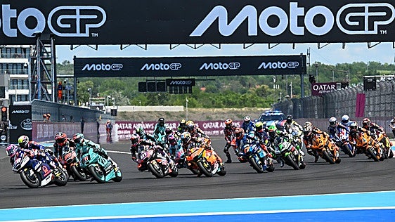 Rotunda victoria de Manu González en Moto2