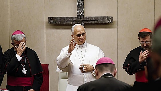 León XIV habla ante los obispos de la «plaga» de los abusos y les exige «escucha y reparación» con las víctimas