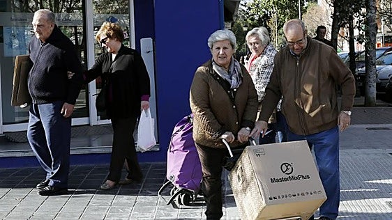 Solo un tercio de las empresas españolas ofrecen planes de pensiones a sus trabajadores