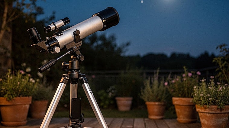 Si quieres iniciarte en el mundo de la astronomía, no te pierdas estos telescopios para ver mucho más que estrellas
