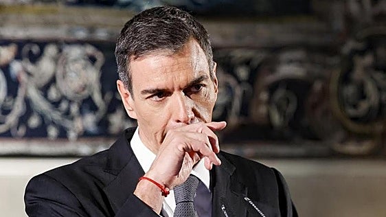 Sánchez afronta una semana infernal con su mujer y Zapatero ante la justicia y las 'cloacas' ante el Senado