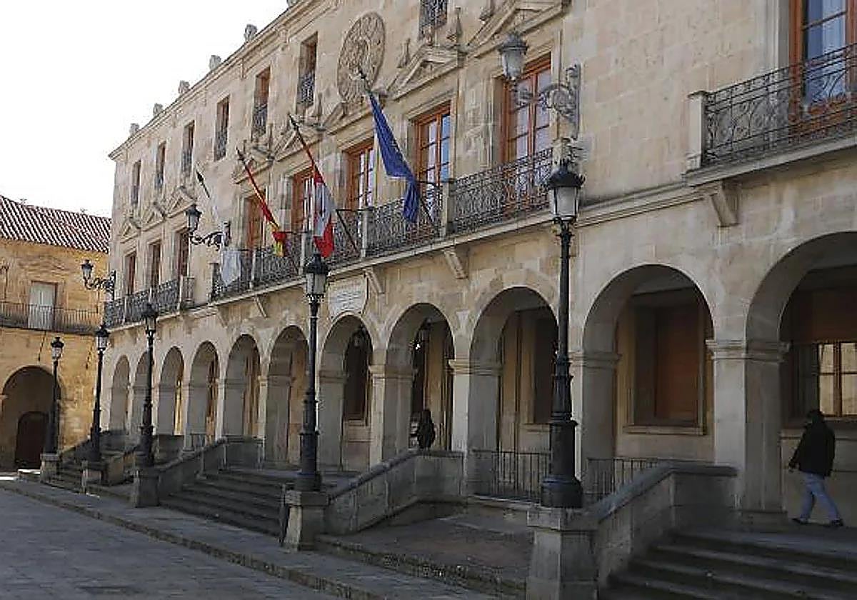 La Guardia Civil registra dependencias del Ayuntamiento de Soria por orden judicial