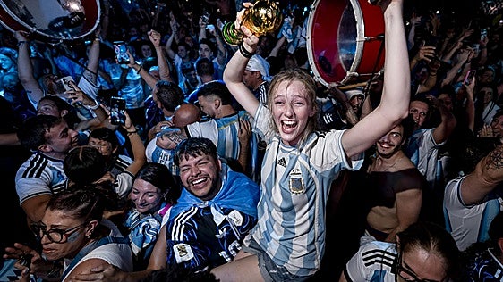 El embajador de Argentina en España apela al civismo de sus compatriotas: «Seamos un ejemplo, también si no ganamos»