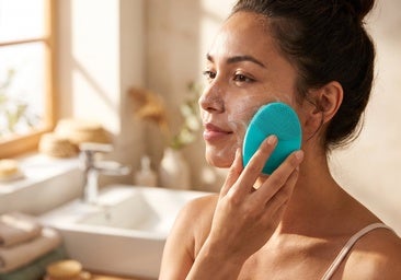 Los mejores cepillos faciales para una limpieza profunda y diaria