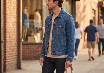 Apuesta por el estilo de entretiempo que nunca pasa de moda con esta chaqueta vaquera Levi's