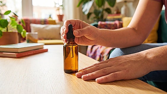 Los mejores aceites y tratamientos para fortalecer cutículas y uñas débiles