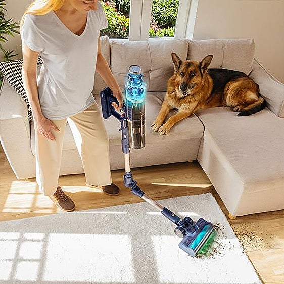 El aspirador Cecotec que los hogares con mascotas estaban esperando