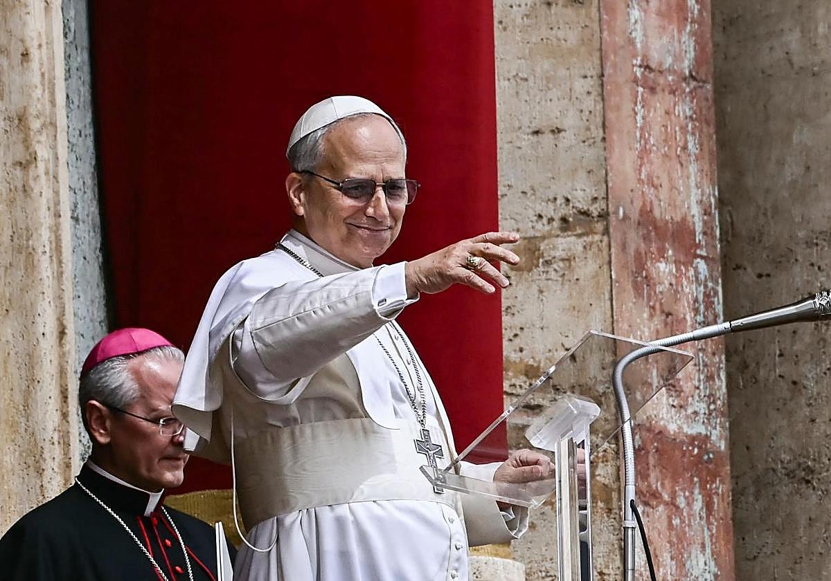Diez días de espera para saber si el cáncer del Papa se ha extendido