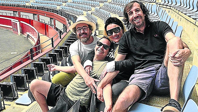 Amaia, Xabi, Álvaro y Haritz, de La Oreja de Van Gogh: «Necesitaba volver al mundo desde 'mi casa' y ellos son mi casa: está siendo la mejor terapia»