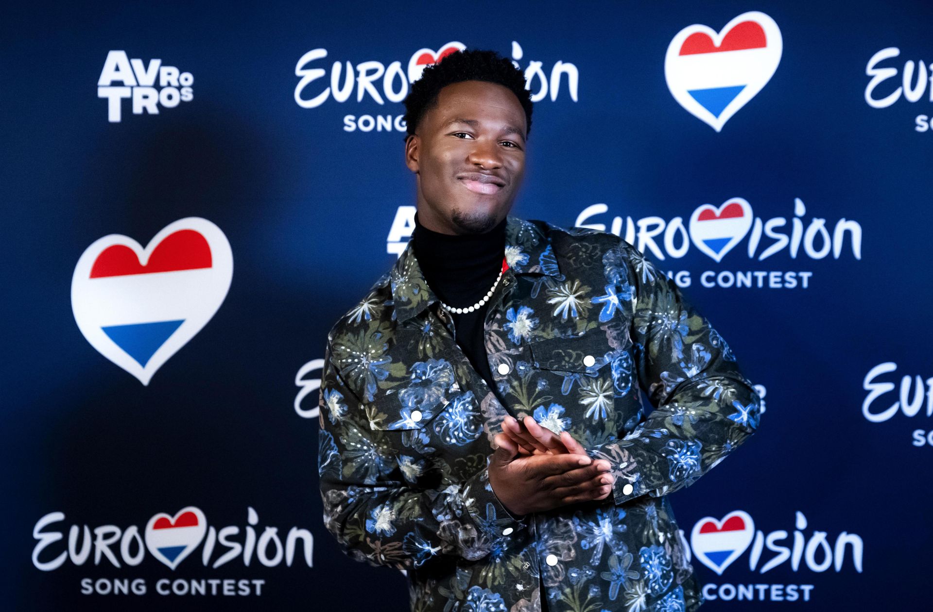 El cantante Claude Kmb, durante la presentación de Países Bajos en Eurovisión 2025.