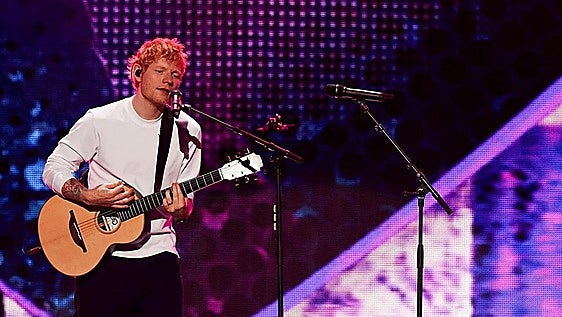 Cuatro artistas abandonan la gira de Ed Sheeran tras la expulsión de Macklemore por apoyar a Gaza