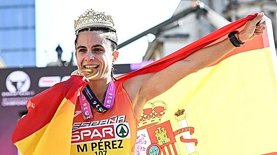 María Pérez y Paul McGrath lideran el gran festival de la marcha española