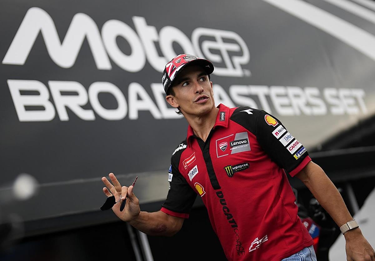 Marc Márquez y la imagen que dio la vuelta al mundo: «Estaba cansado de hablar de mi brazo»