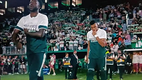 Vinicius, Mbappé y Konaté esconden el mensaje de apoyo a Ceuta en el Elche-Real Madrid