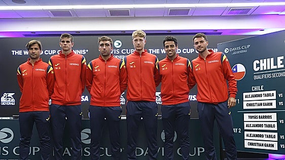 Los integrantes del equipo de España de Copa Davis, David Ferrer, Rafael Jódar, Daniel Mérida, Martín Landaluce, Jaume Munar y Pedro Martínez