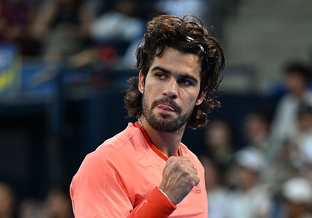 Carlos Alcaraz and Jaume Munar Win Openers in Tokyo