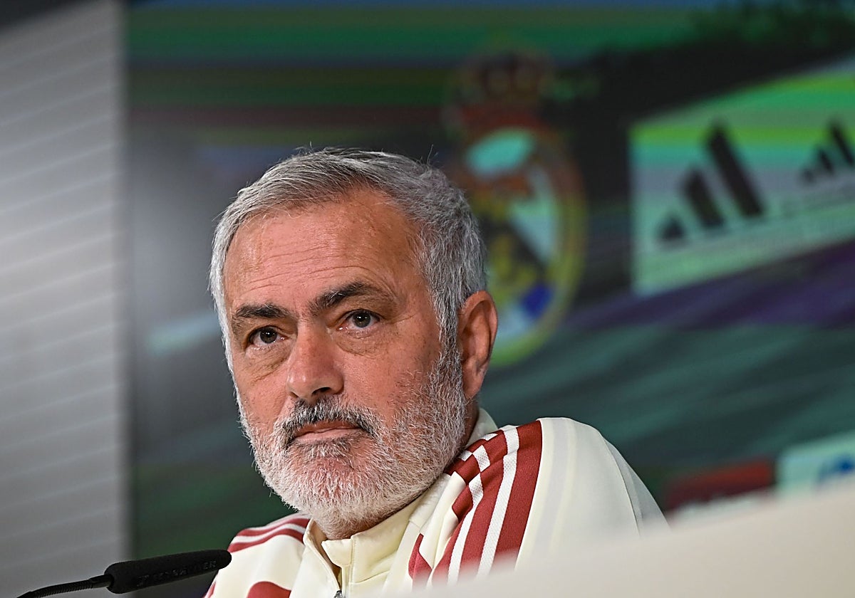 Mourinho: «A Fermín le cansa nuestro discurso y a nosotros otras cosas que continúan pasando»