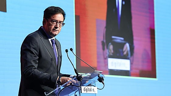 El Gobierno obligará a los operadores a mantener cuatro horas la cobertura móvil en caso de apagón