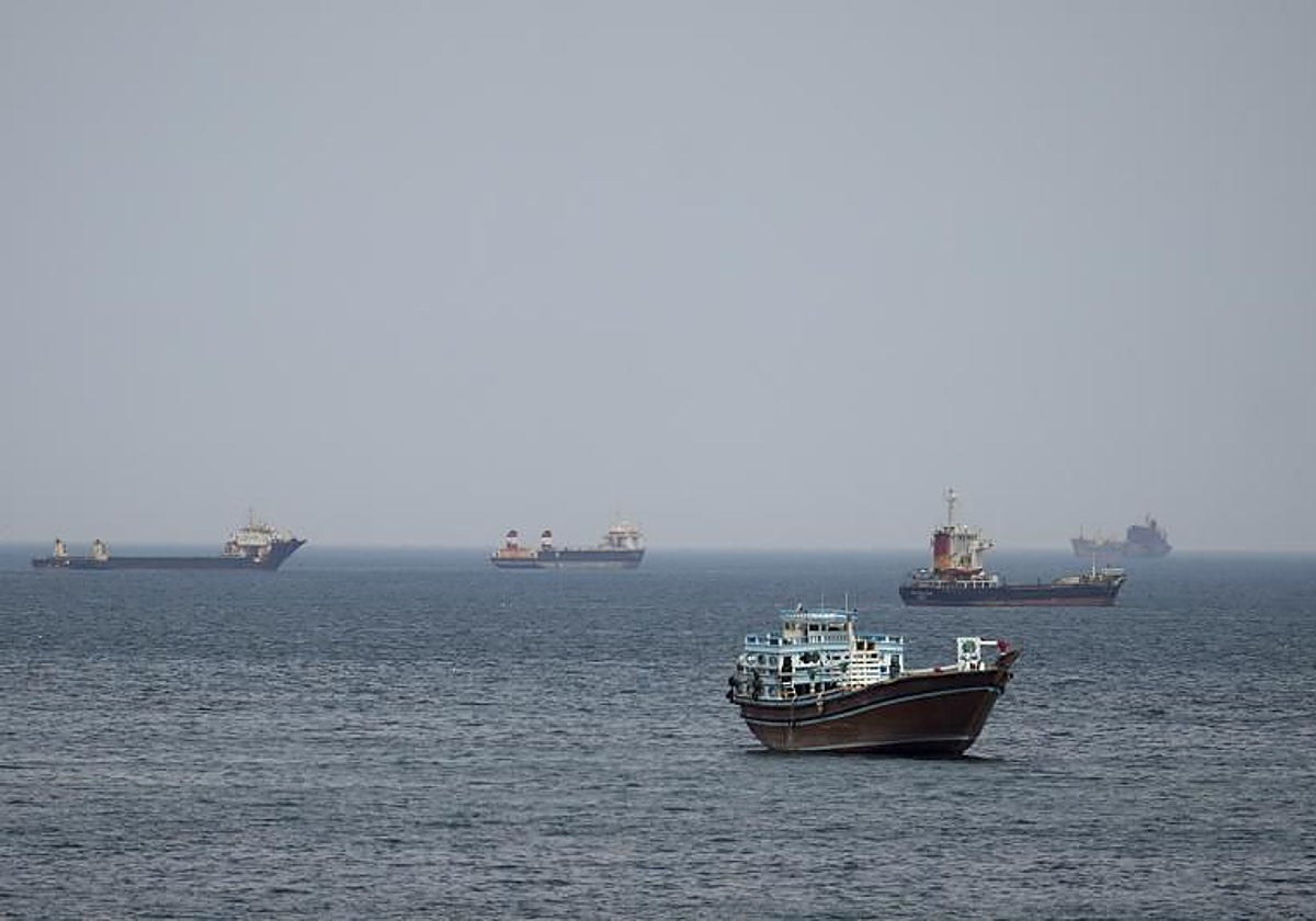 Orta Doğu'da savaşın kızışması, petrolün hızla 86 doların üzerine çıkmasına yol açarak bir ayın en yüksek seviyesini gördü