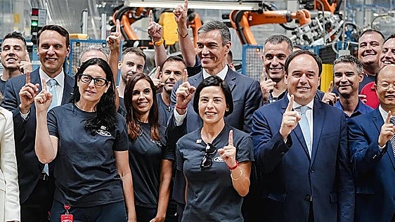 Ford y Geely cierran su acuerdo: producirán tres vehículos nuevos en Valencia para devolver la planta «a su máxima capacidad»