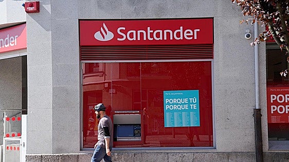 Santander lanzará este mes otro programa de recompra de acciones de 1.825 millones