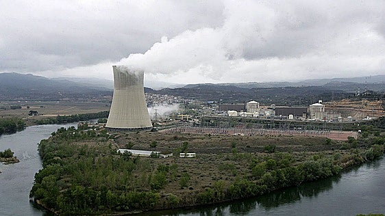 El precedente de Almaraz traslada la presión al futuro nuclear de Cataluña
